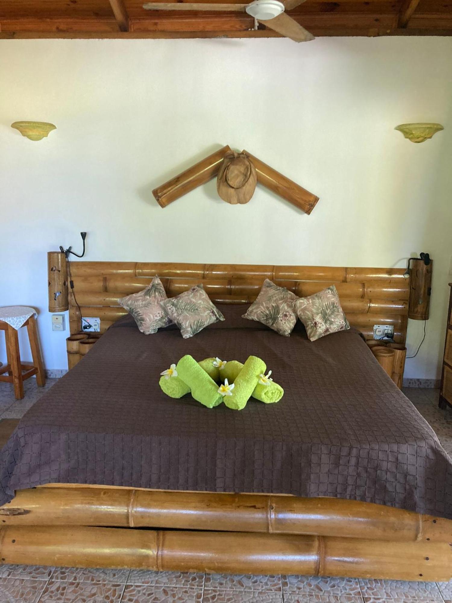 Beau Bamboo Daire Beau Vallon  Dış mekan fotoğraf